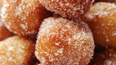 Healthy air fryer churro bites, crispy and delicious dessert treats.